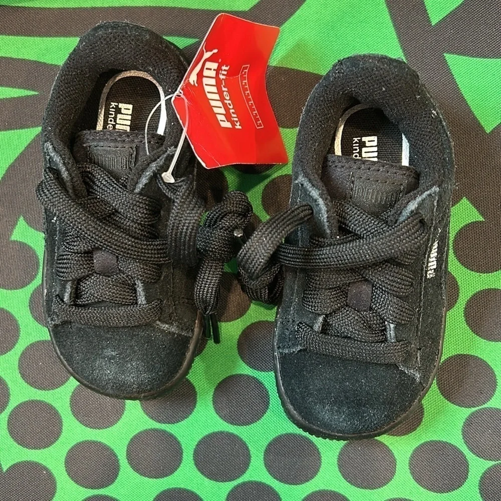 Puma Suede Classic Black Mono silver Infant Children’s Size 5C US new in box